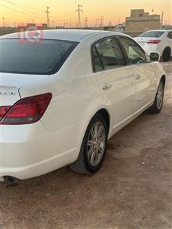 تۆیۆتا ئەڤەلۆن